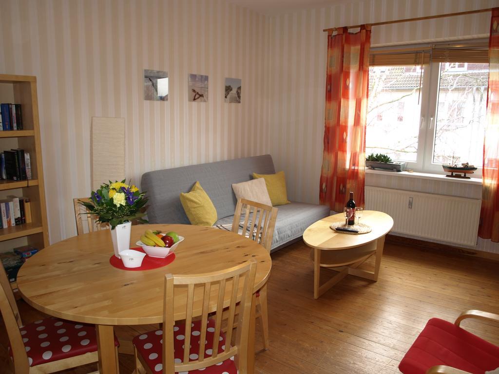 Haus Ostseeatoll Daire Rostock Dış mekan fotoğraf